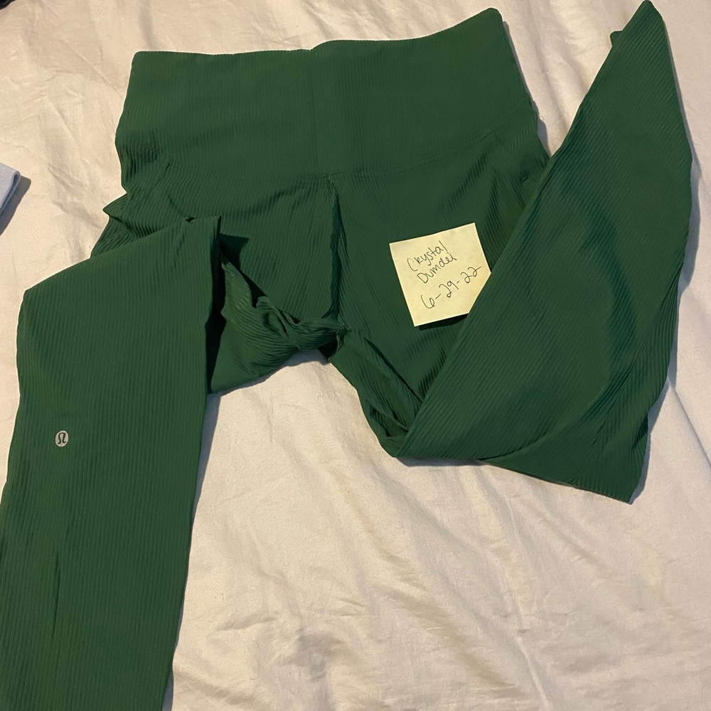 Lululemon leggings